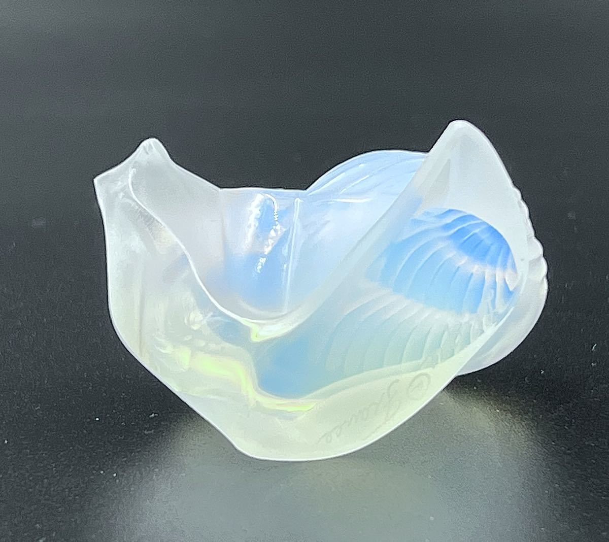 ラリック、イルカのペーパーウェイト、置物 レア】LALIQUE ラリック FRANCE 『カタツムリ』 置物
