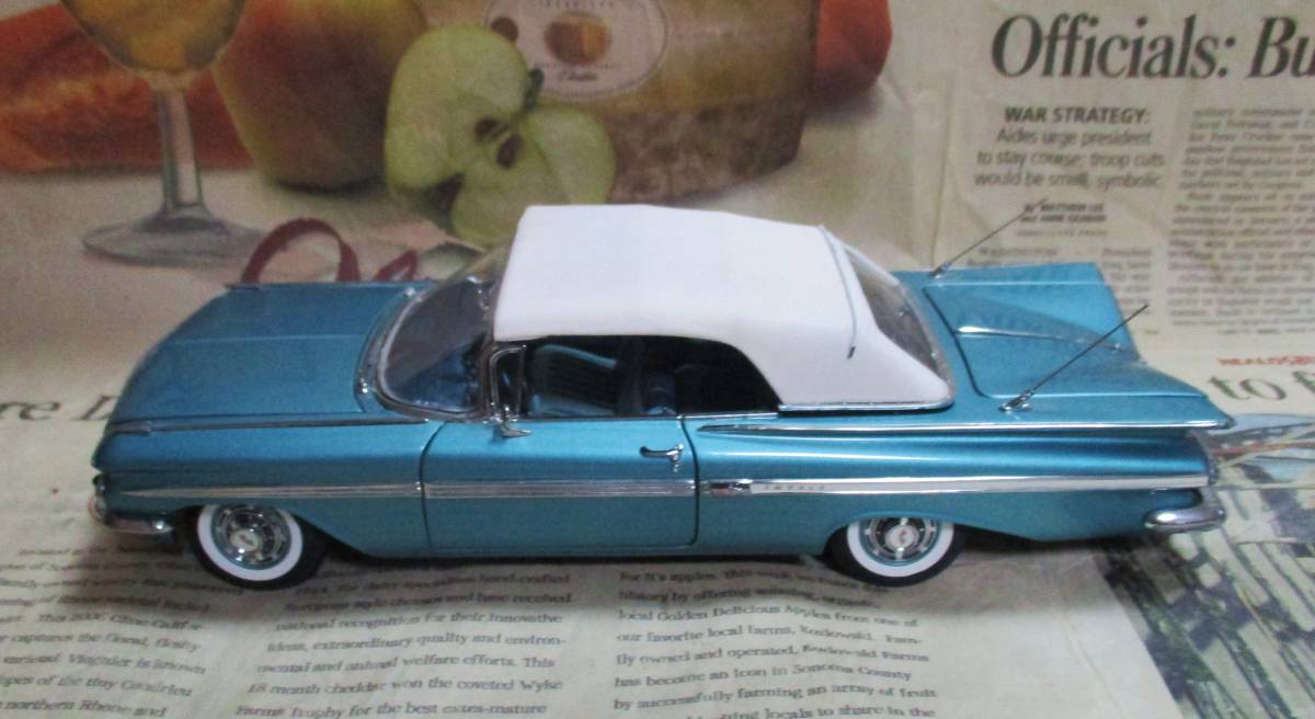 * super-rare out of print * Dan Bally mint *1/24*1959 Chevrolet Impala Convertible Crown sapphire 
