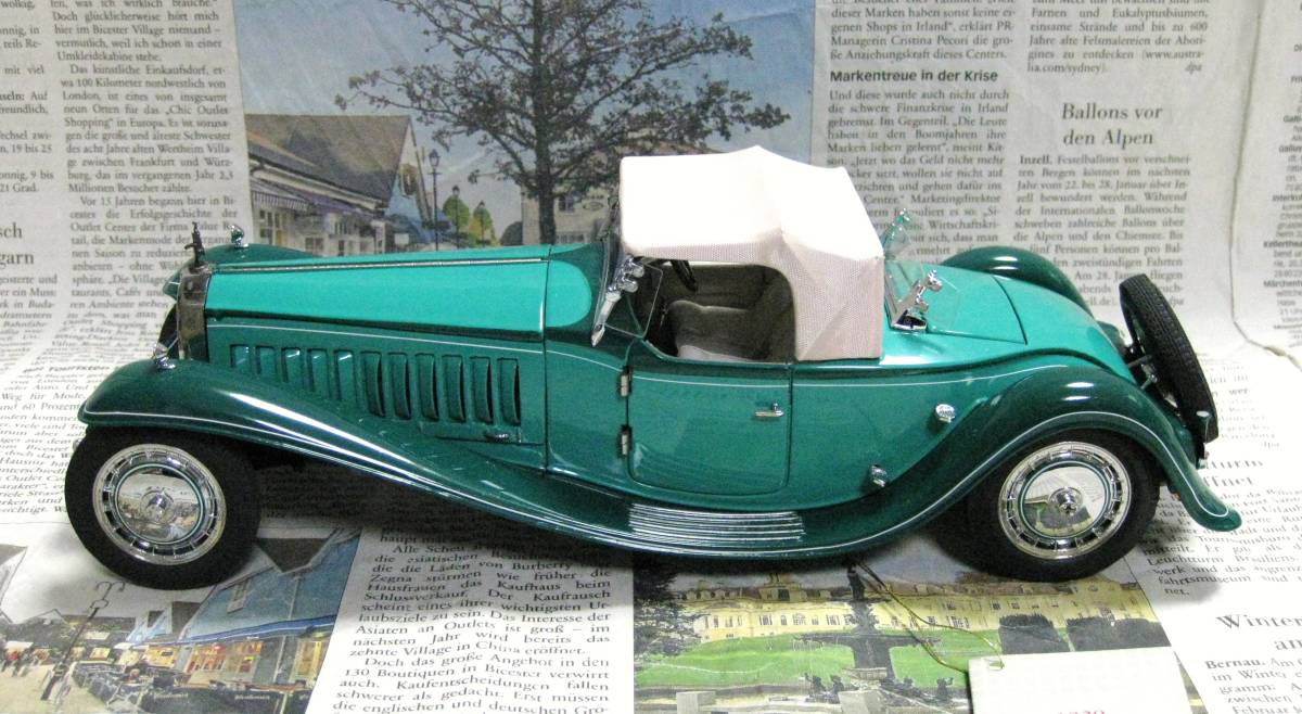 ★激レア絶版*フランクリンミント*1/24*1929 Bugatti Royale Type 41 エメラルドグリーン_画像5