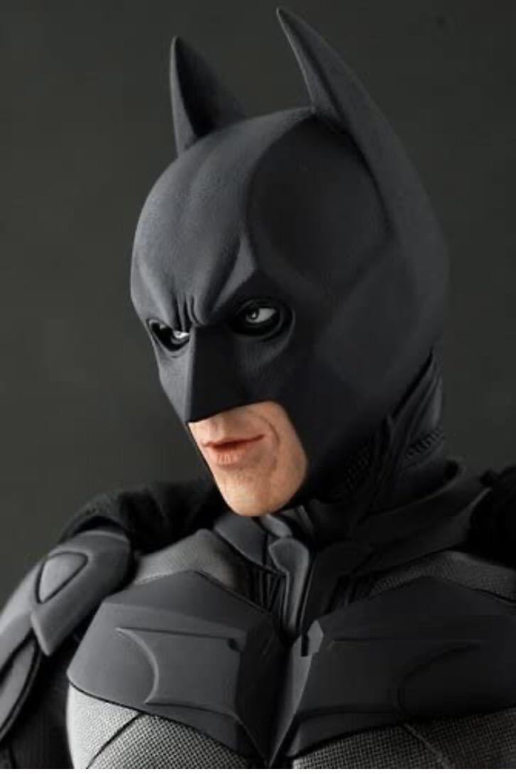 バットマン ホットトイズ ダークナイト HOT TOYS BAT MAN 1/6 dx02