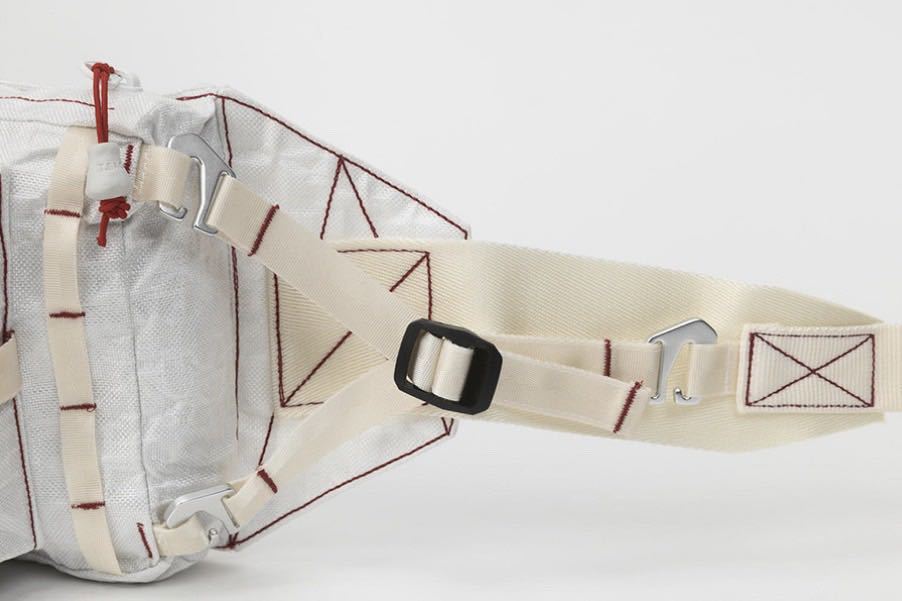 セール 新品 NIKE × Tom Sachs ナイキ トム サックス ポンチョ コラボ 別注 アメリカ国旗 SB 製 アメリカ国旗 USA製_画像9