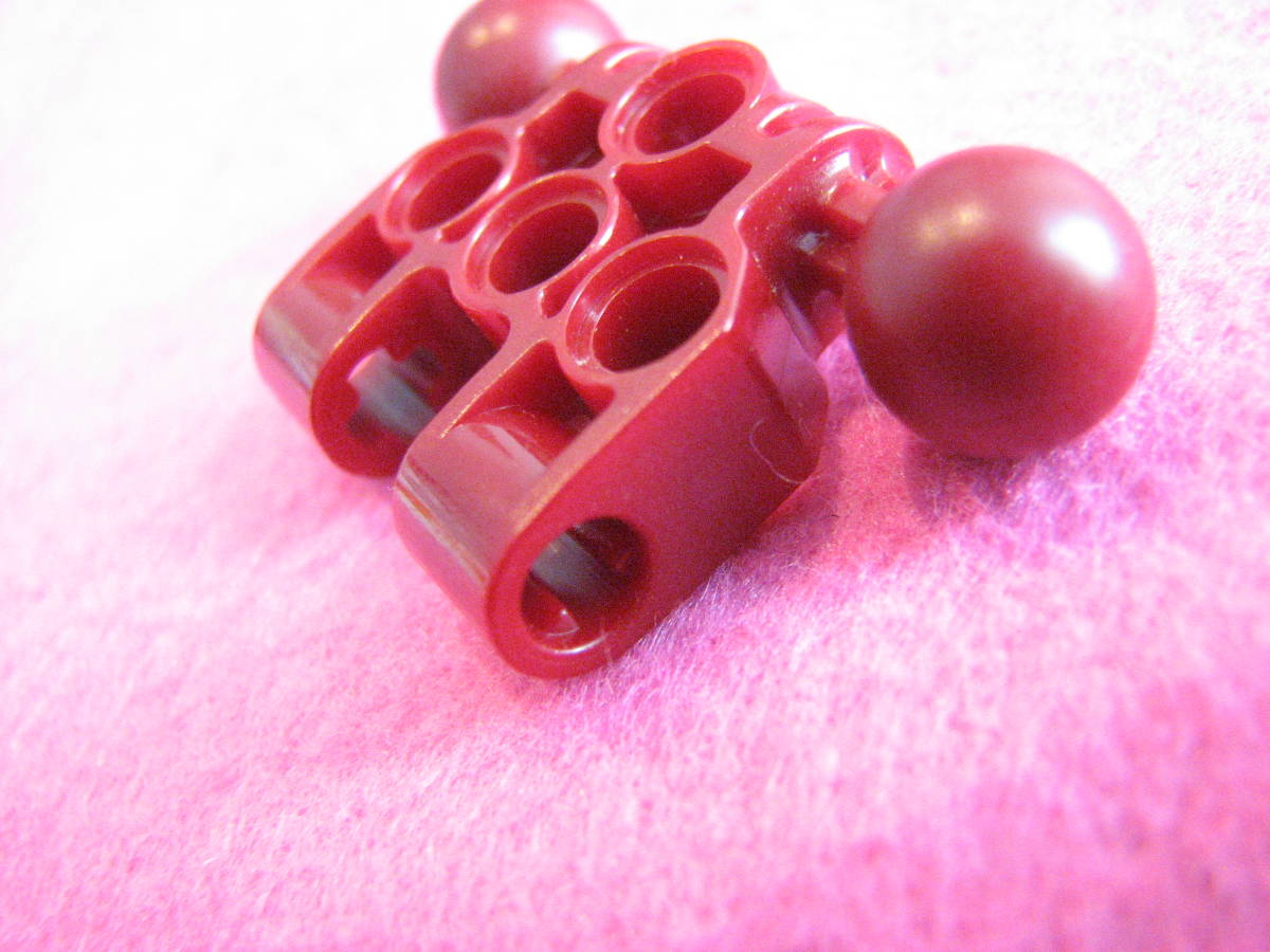 * Lego -LEGO*47330* Bionicle *2.. ball joint .4.. pin hole . equiped BionicleVahkiTorso lower part section *USED* red 