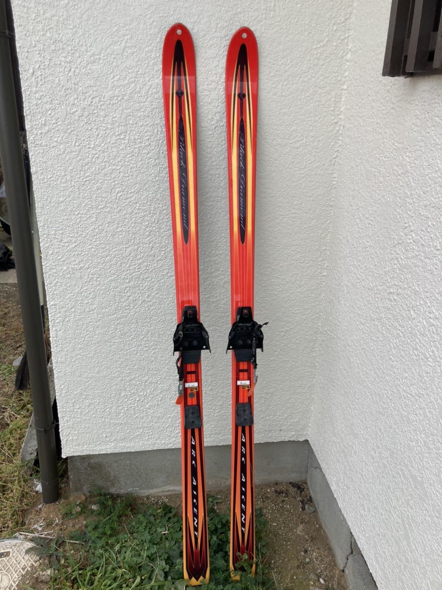 ブラックダイヤモンド テレマークスキー板 ARC ASCENT 167cm 滑走面