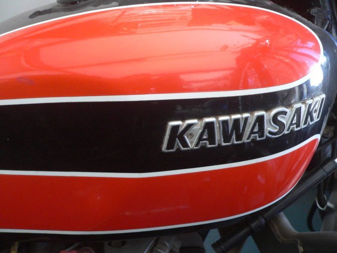 「KAWASAKI　カワサキ　ｗ１ sa 走行少ない６５００ｋｍ 　注目　バイク、自動車、乗り物全般下取り致します。」の画像1