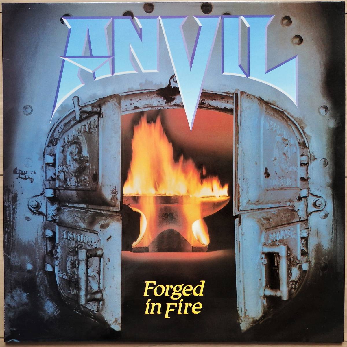 【1983年3rd/希少！フランスプレスオリジナル盤/ATTIC LAT 1170/保存状態良好即決盤】ANVIL / Forged In Fire_画像1