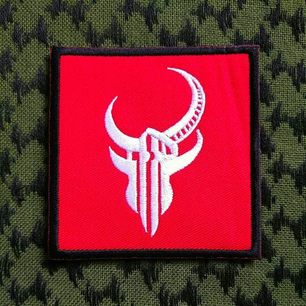 DEVGRU RED TEAM DEMON HUNTER 刺繍パッチ ワッペン ベルクロ付 サバゲー　ワッペン　ベルクロ　サバゲー　_画像1