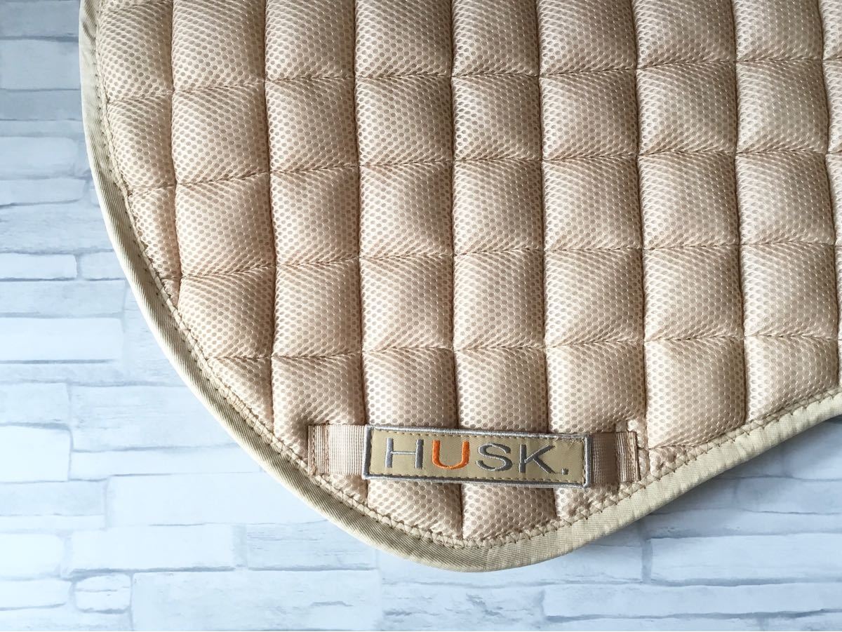 絶品】 乗馬 イギリス HUSK 障害ゼッケン コヨーテゴールド 新品