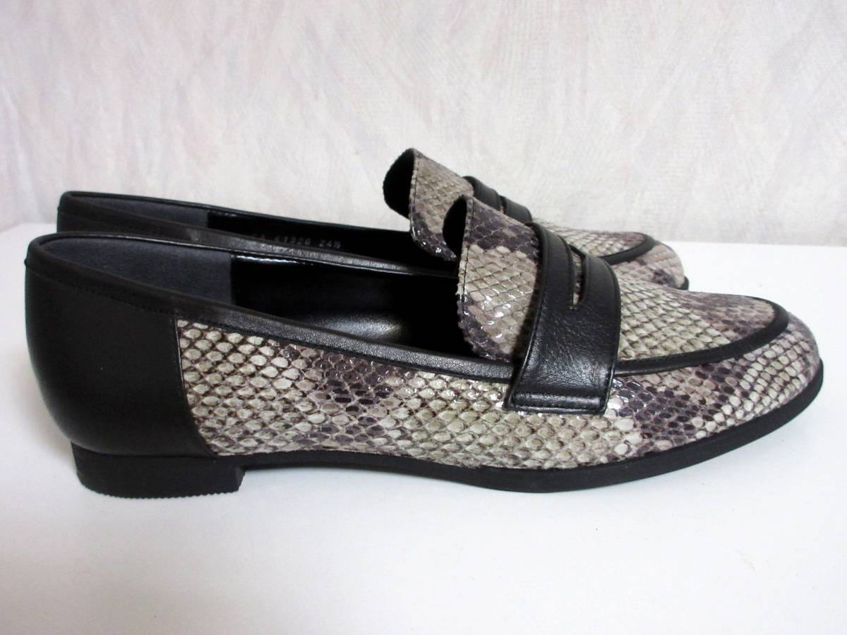 極美品 ダイアナ DIANA ローファー シューズ 24 1/2 北4216