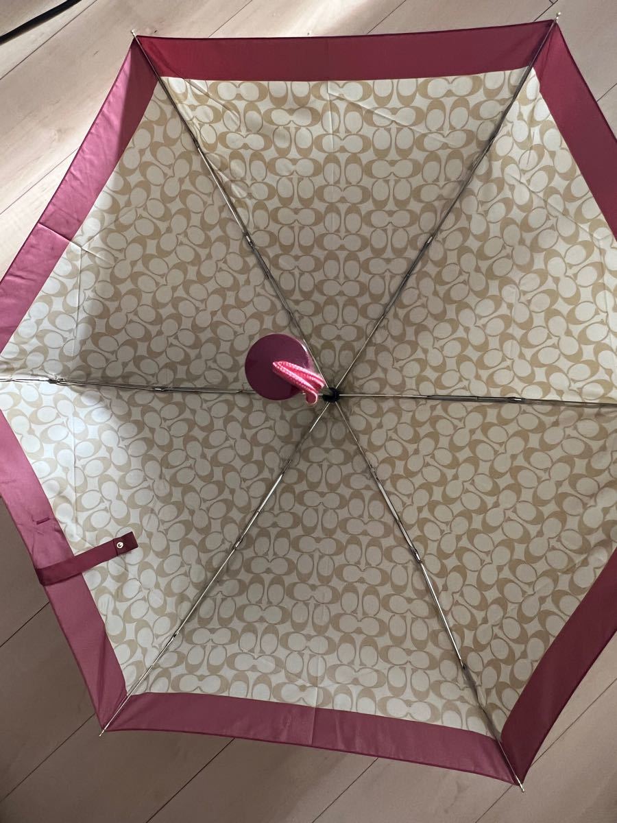 【新品未使用】 COACH シグネチャー 折りたたみ傘