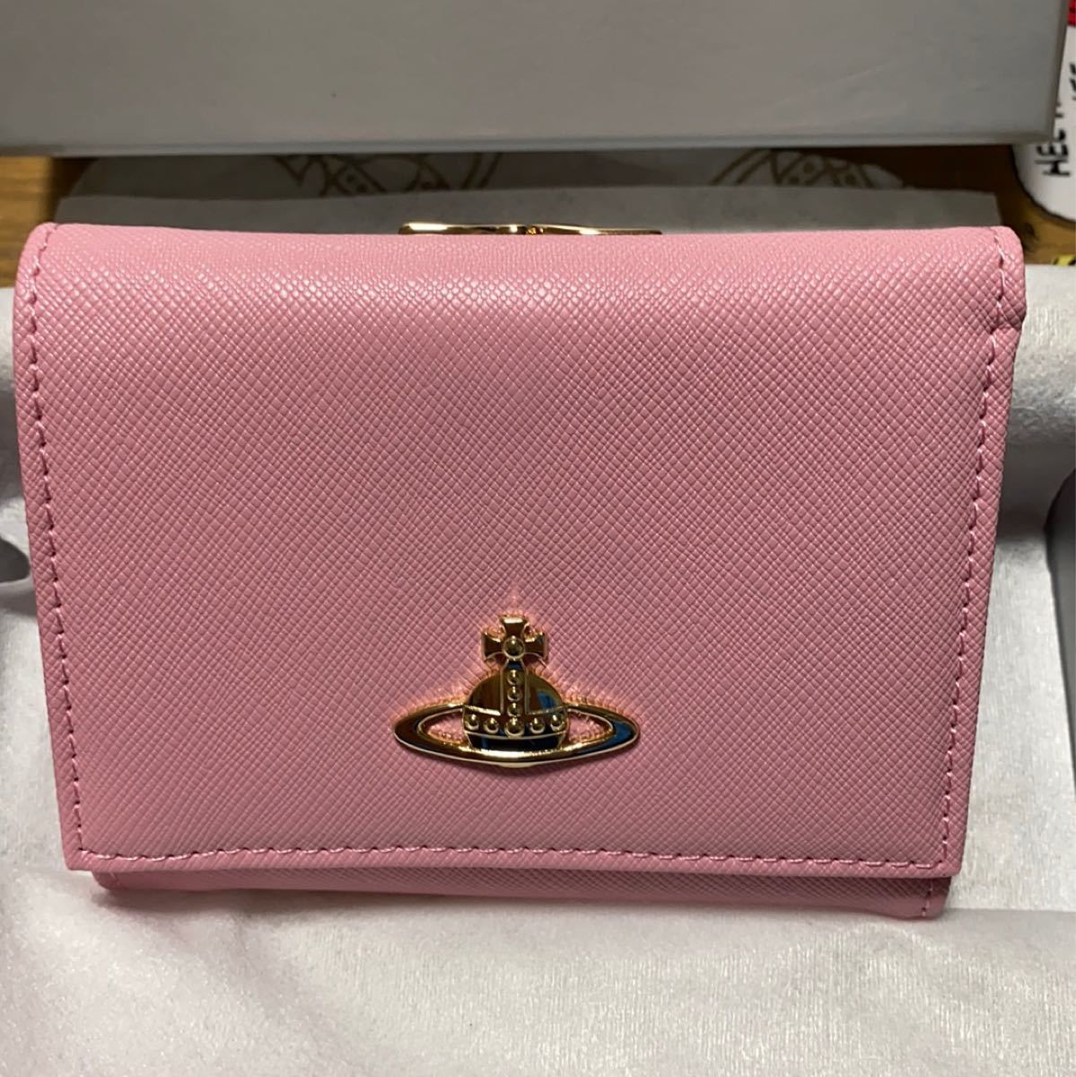 ✨新品 翌日発送✨ヴィヴィアンウエストウッド 三つ折り財布 13VV124-