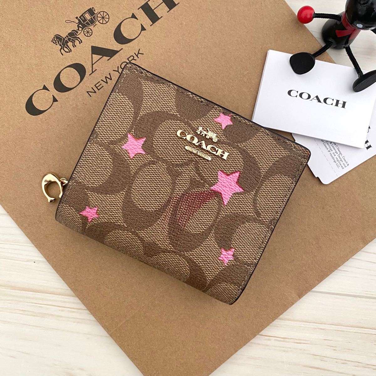 超最新作 新品 COACH コーチ 折り財布 スター カーキ