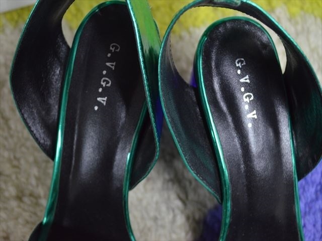 ジーヴィジーヴィ　G.V.G.V.　メタリック　ストラップ　サンダル　シューズ　靴L C5703_画像3