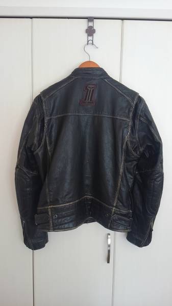 HARLEY-DAVIDSON* байкерская куртка * б/у прекрасный товар 