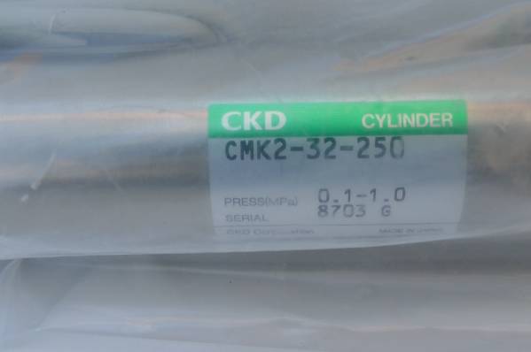  не использовался *CKD воздушный цилиндр CNK2-32-250 /M1-LB-30 (1)