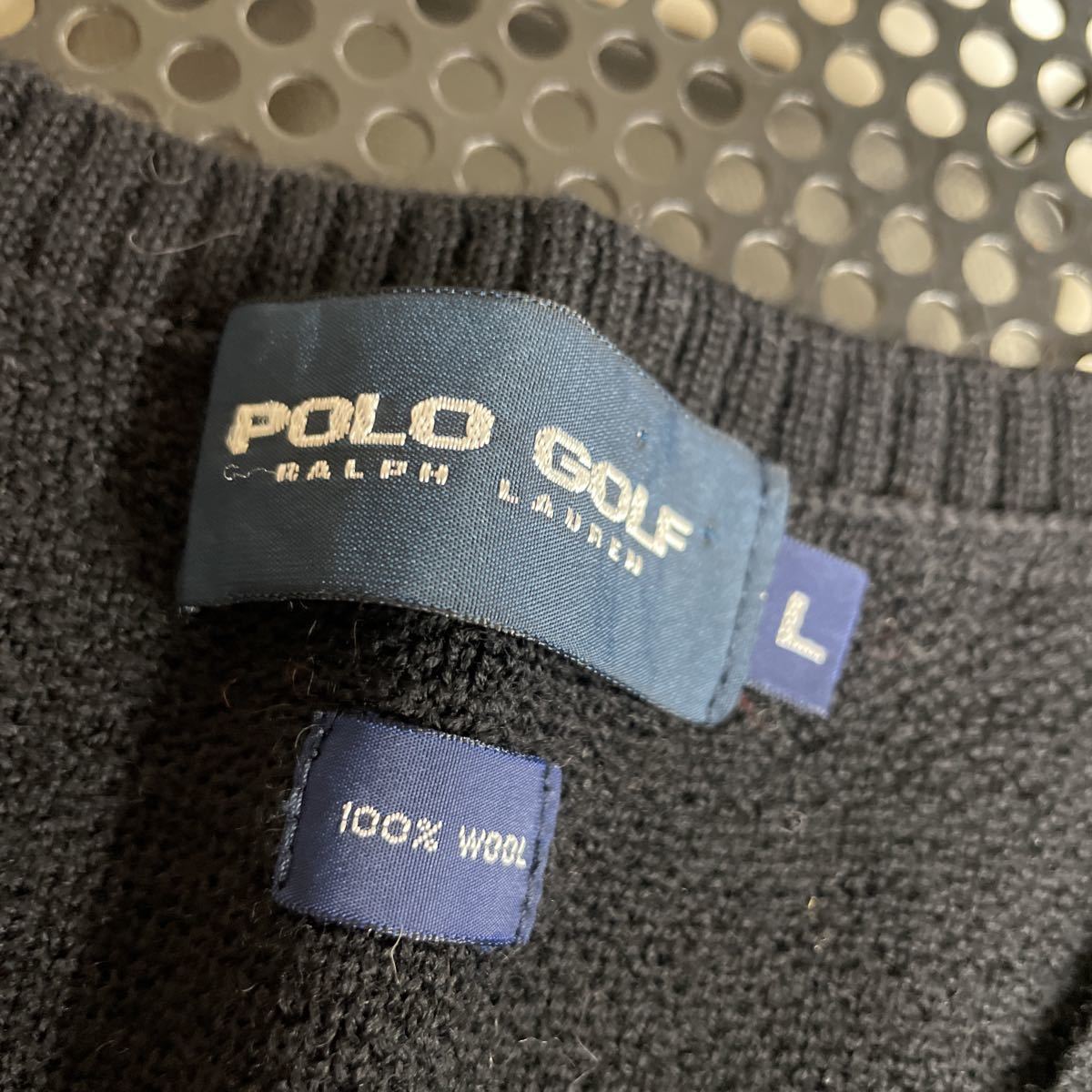 POLOGOLF ウールベスト 虫食いあり 黒赤 Lサイズ_画像2