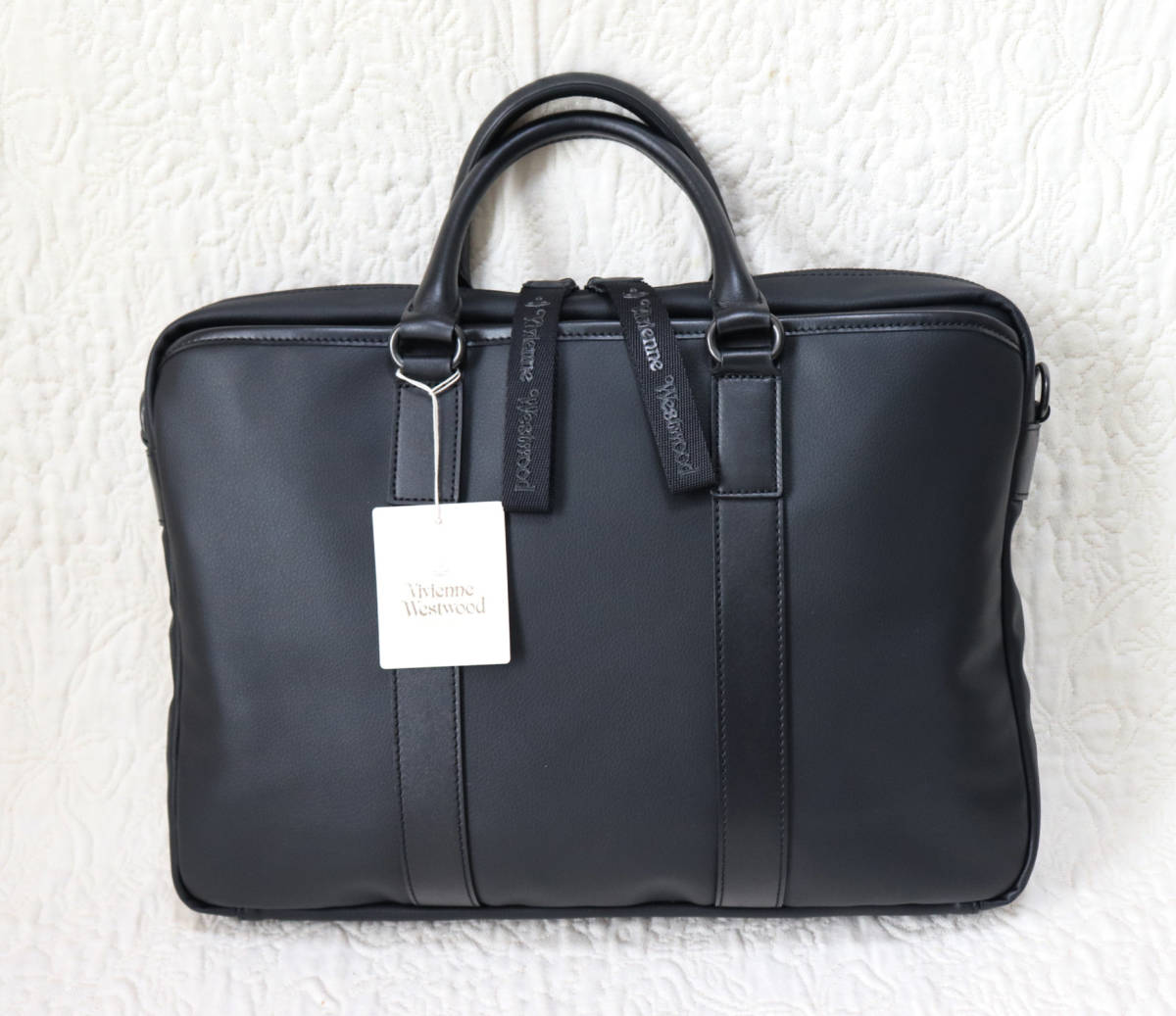 新品タグ付き【 ヴィヴィアンウエストウッド】ORBプレート 2WAY