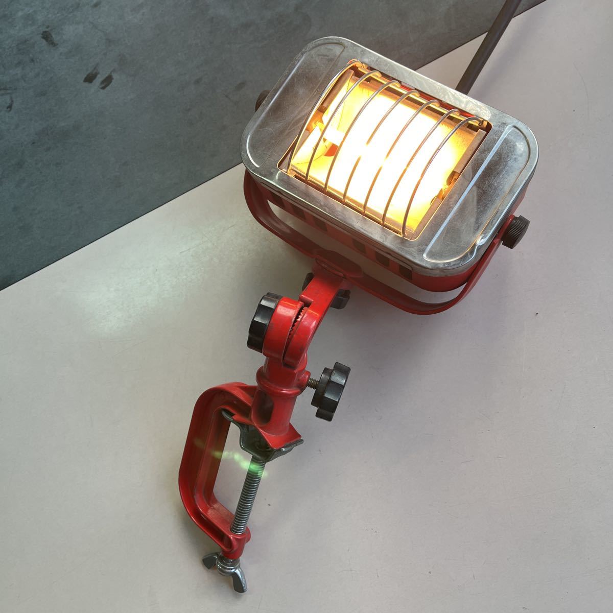 ニチデンハロゲン投光器ライトピッチャー屋外型200W(中古 ニチデンハロゲン投光器ライトピッチャー屋外型200W(中古