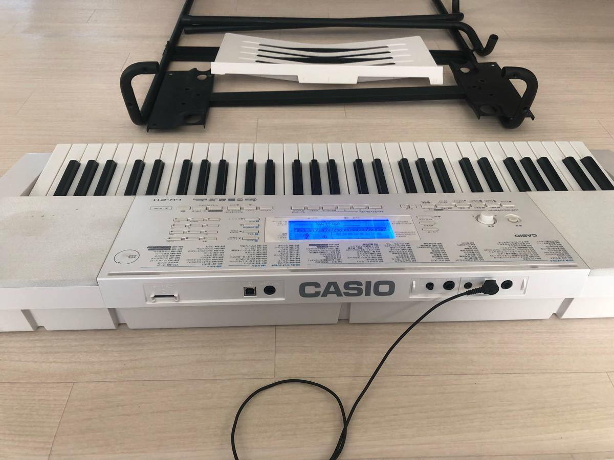 CASIO カシオ 光る 電子ピアノ キーボード LK-211 スタンド付き CASIO カシオ 光る 電子ピアノ キーボード LK-211 スタンド付き