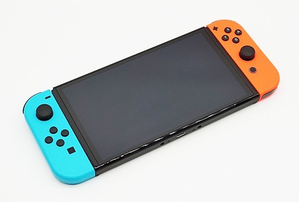 ○美品【任天堂】Nintendo Switch/ニンテンドースイッチ本体 有機ELモデル HEG-S-KABAA ネオンブルー/ネオンレッド_画像5