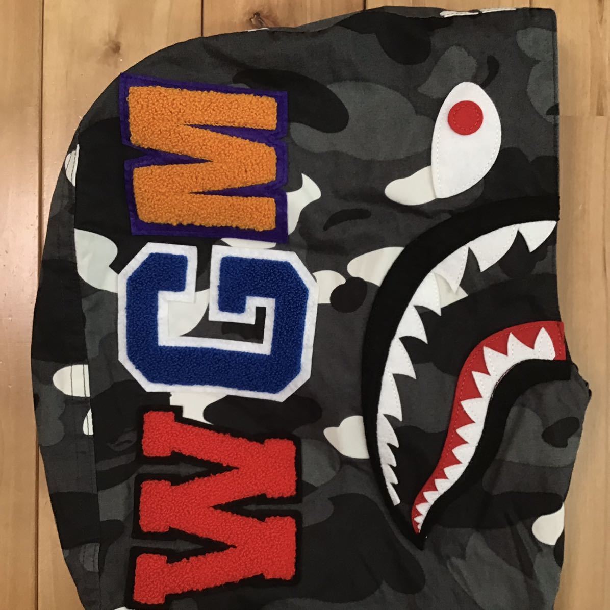 ☆蓄光☆ スノボ ジャケット Mサイズ a bathing ape shark snow board