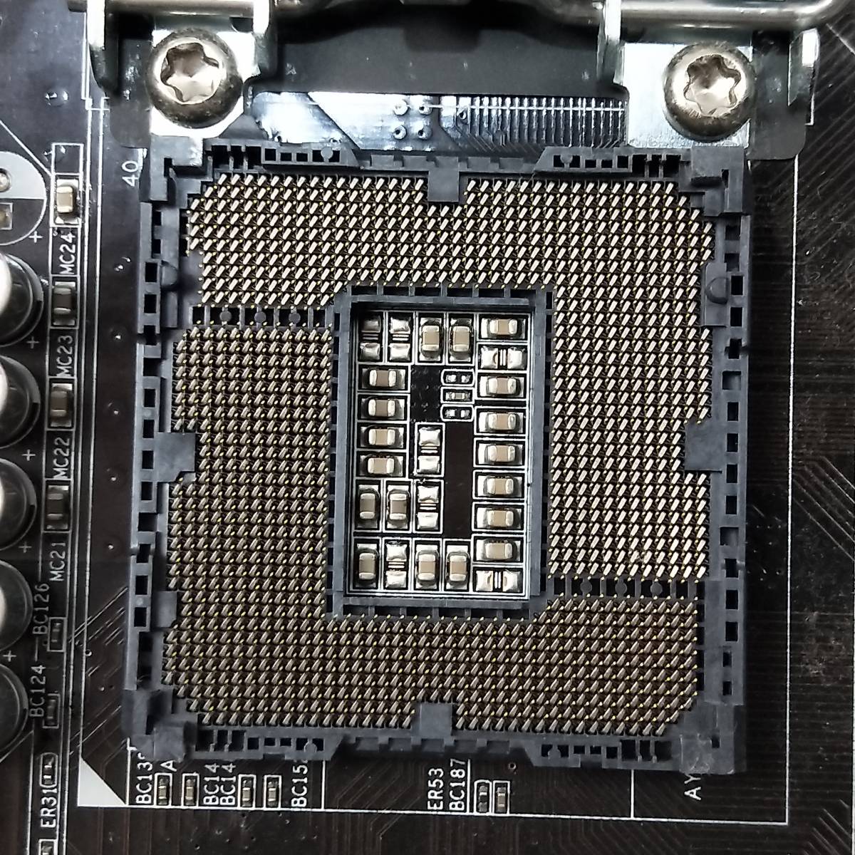 【中古パーツ】BIOS確認のみ 、H61H2-M5 V:1.0 マザーボード　LGA1155 ■MB888_画像3