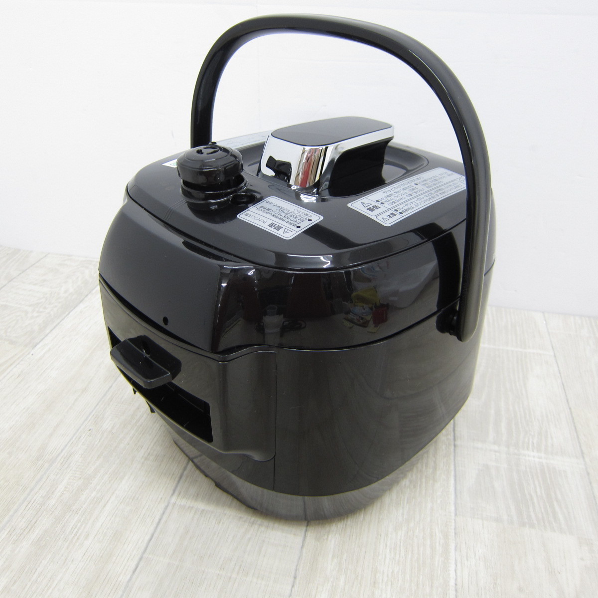 B12026【美品】[山善] 電気圧力鍋 マイコン式 2.5L 圧力5段切替 ワンタッチ 簡単レシピ付き ブラック EPCA-250M(B)