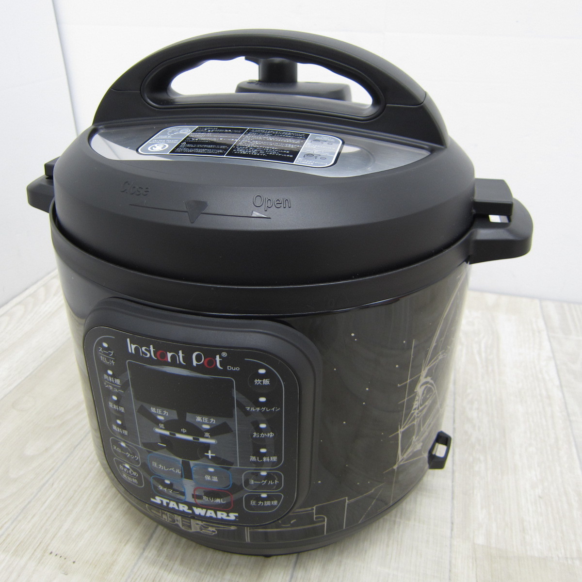 B12172【美品】インスタントポット 電気圧力鍋 スターウォーズ B12172【美品】インスタントポット 電気圧力鍋 スターウォーズ
