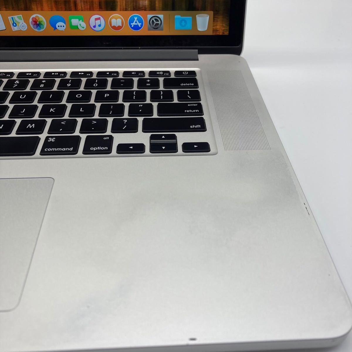 最上位 MacBook pro retina 15インチ mid2014
