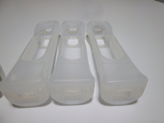 M029《送料無料　即日発送》Wii　モーションプラス　ジャケット　3個セット（分解洗浄　動作確認済）リモコンカバー