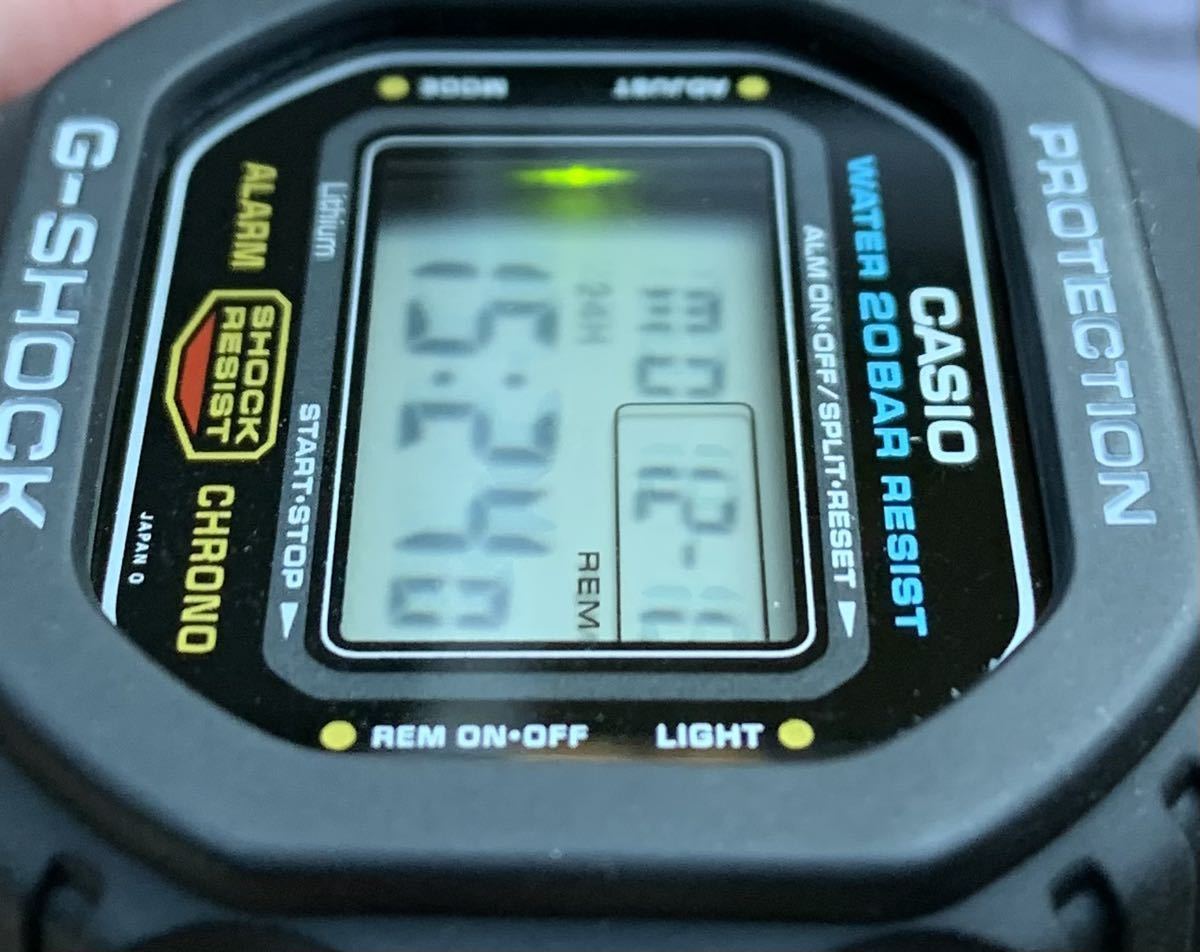 casio g-shock DW-5600 901 スクリューバック