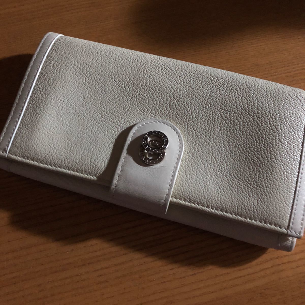 BVLGARI ブルガリ ブルガリ ブルガリブルガリ Wホック長財布 ホワイト