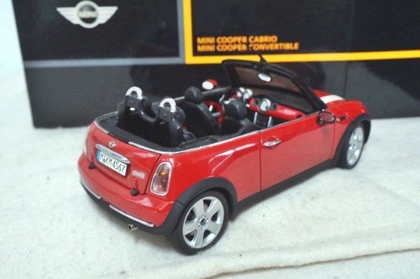 ミニクーパー カブリオレ 1/18 ミニカー 難あり BMW MINI　COOPER_画像4