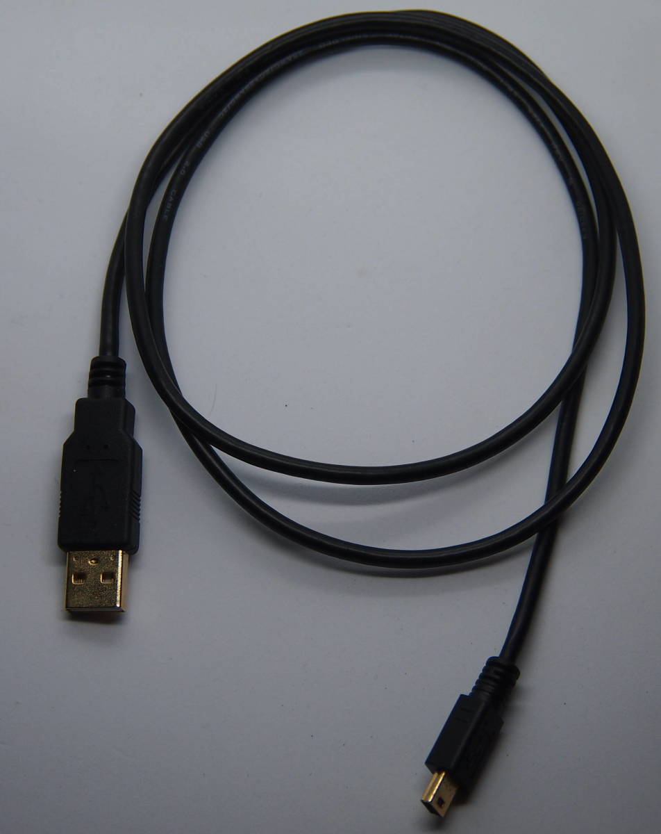 USBケーブル　Type-A　－　Mini USB Type-B