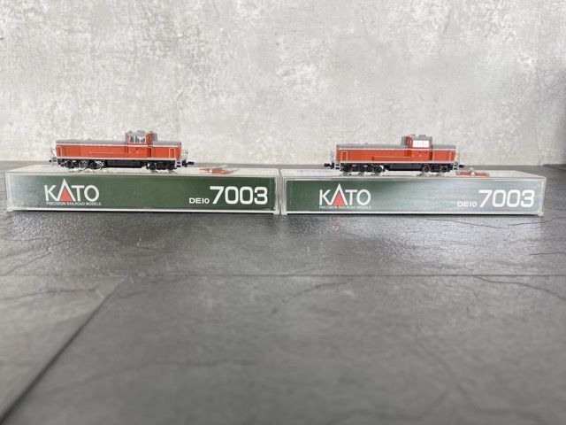 走行OK 保管品 KATO カトー DE10 7003 ディーゼル機関車 2両セット Nゲージ 鉄道模型 / D5-6530_画像2