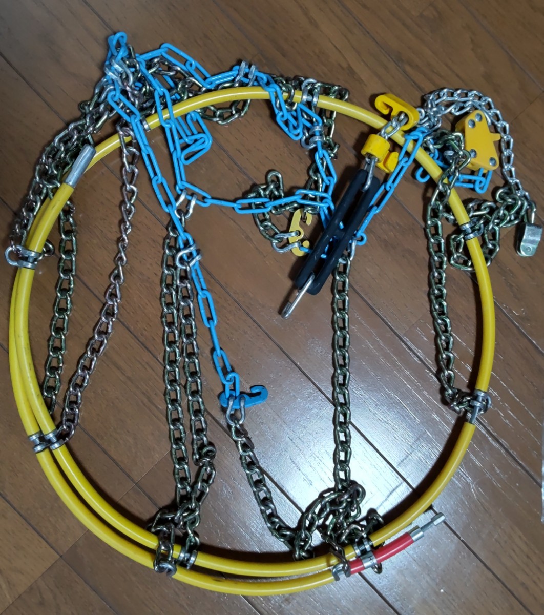 華麗 未使用 雪道楽DASH タイヤチェーン forumsirius.com