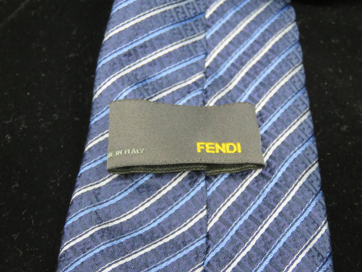 FENDI フェンディ メンズ ネクタイ ネイビー×ストライプ ビジネス スーツ 服飾小物 ブランド R34611_画像5
