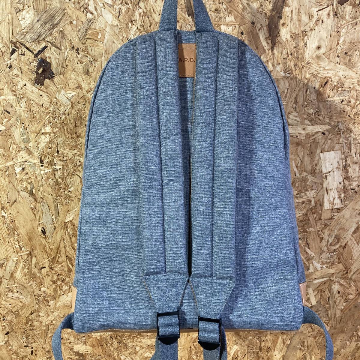 EASTPAK A.P.C. レザー リュック バッグ コラボ 別注 限定 apc アーペーセー イーストパック_画像3