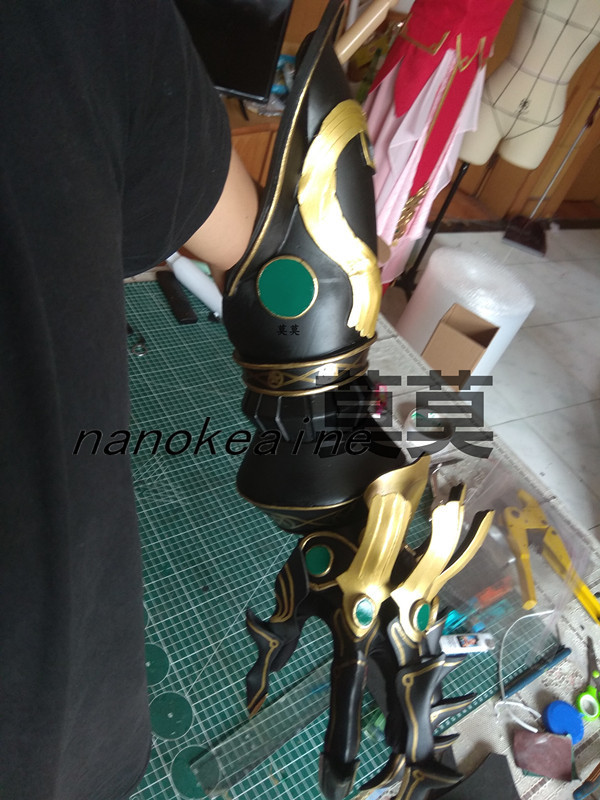 コスプレ衣装+左手の鎧+ウィッグ+靴 Fate/Grand Order FateGO コスプレ衣装+左手の鎧+ウィッグ+靴 Fate/Grand Order FateGO