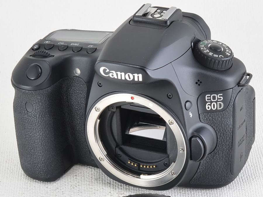 超特価 [美品]Canon (キャノン) EOS 60D ボディ 元箱付[保証](20731 