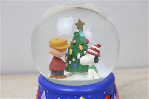 2003 Hallmark PEANUTS Musical Snow Globe/スヌーピー スヌーグローブ/ピーナッツ/チャーリーブラウン/165471664_画像2