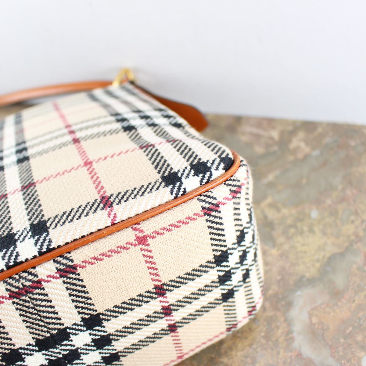 BURBERRY CHECK PATTERNED SEMI SHOULDER BAG/バーバリーチェック柄