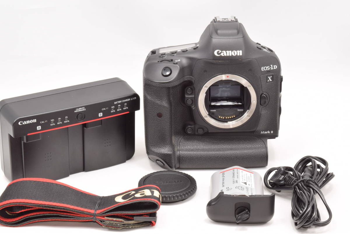 良品 Canon EOS-1DX Mark II ボディ カメラ デジタル 高画質 一眼レフ