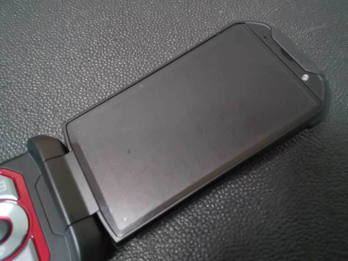 au KYF33 TORQUE X01 白ロム 防水 防塵 耐衝撃 Bluetooth Wi-Fi au KYF33 TORQUE X01 白ロム 防水 防塵 耐衝撃 Bluetooth Wi-Fi