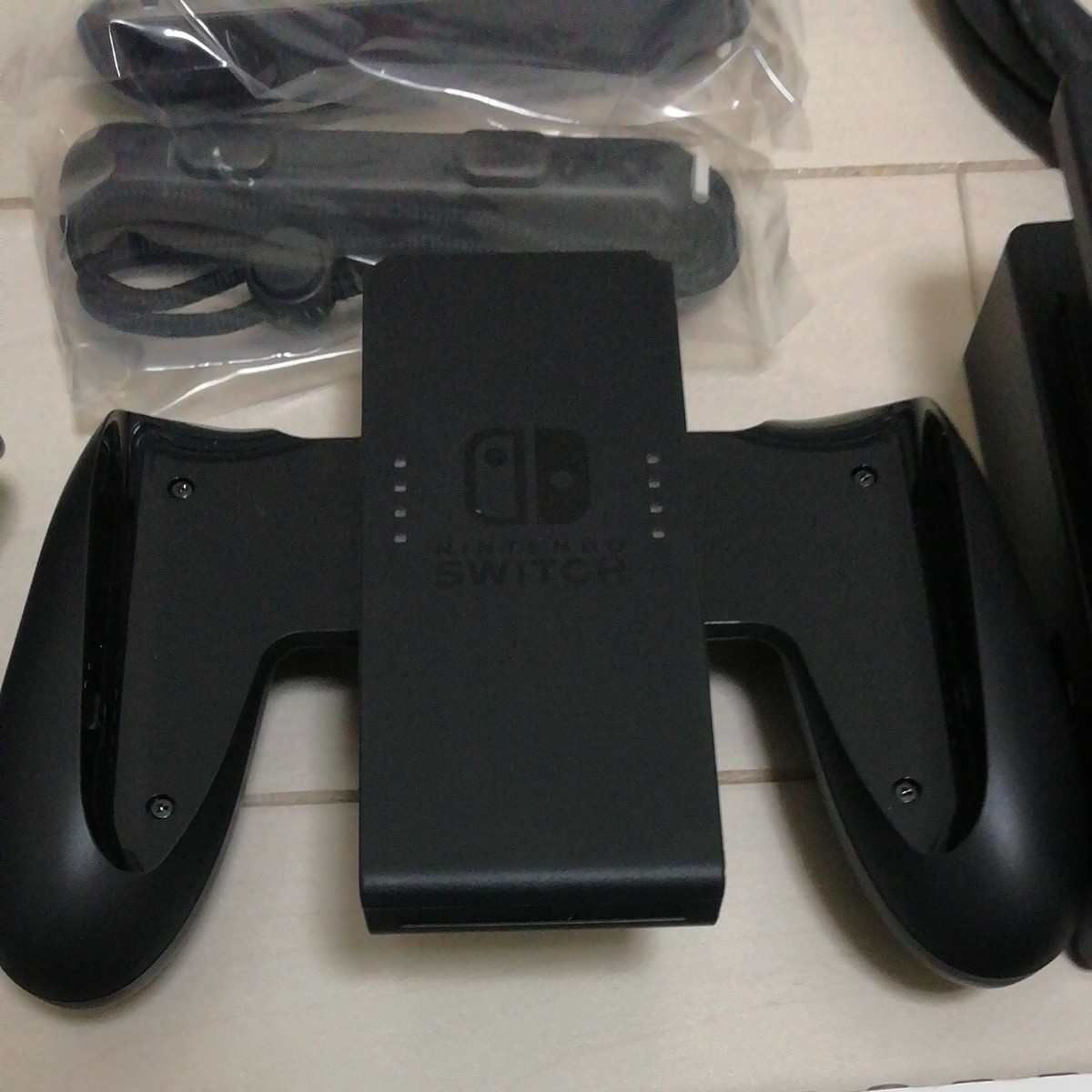 3 ゲオ購入中古良品 Nintendo Switch(バッテリー拡張)欠品なし 3 ゲオ購入中古良品 Nintendo Switch(バッテリー拡張)欠品なし