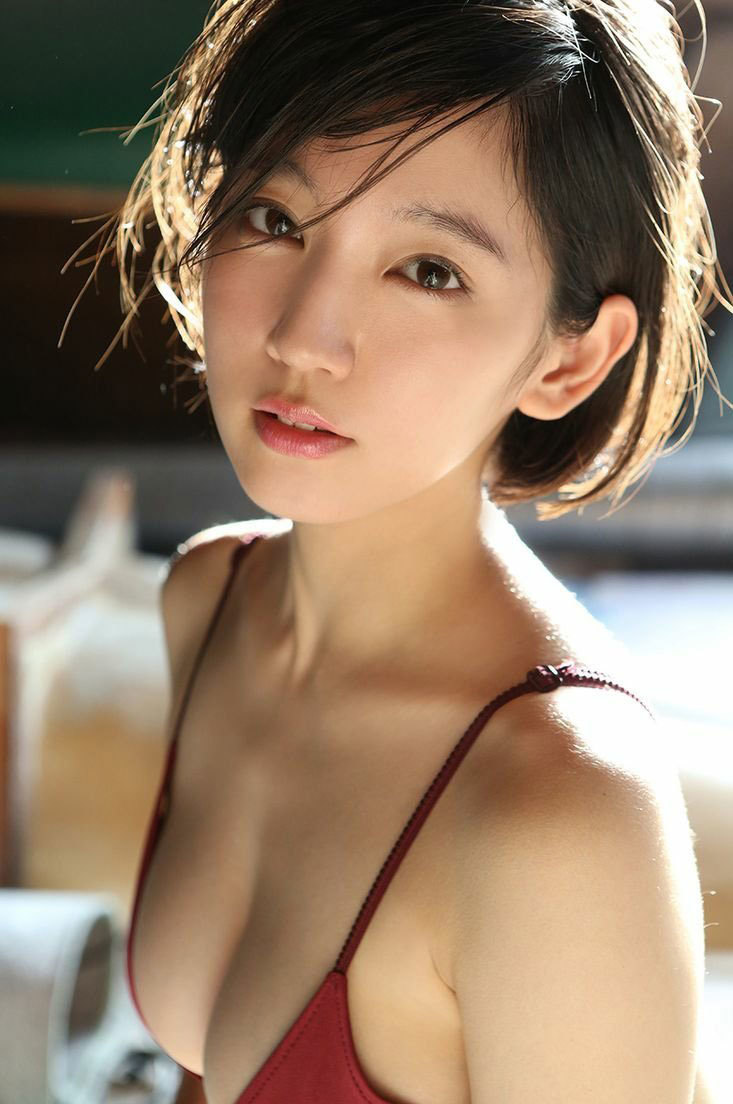 吉岡里帆1　女優　L版写真10枚　下着　水着_画像4