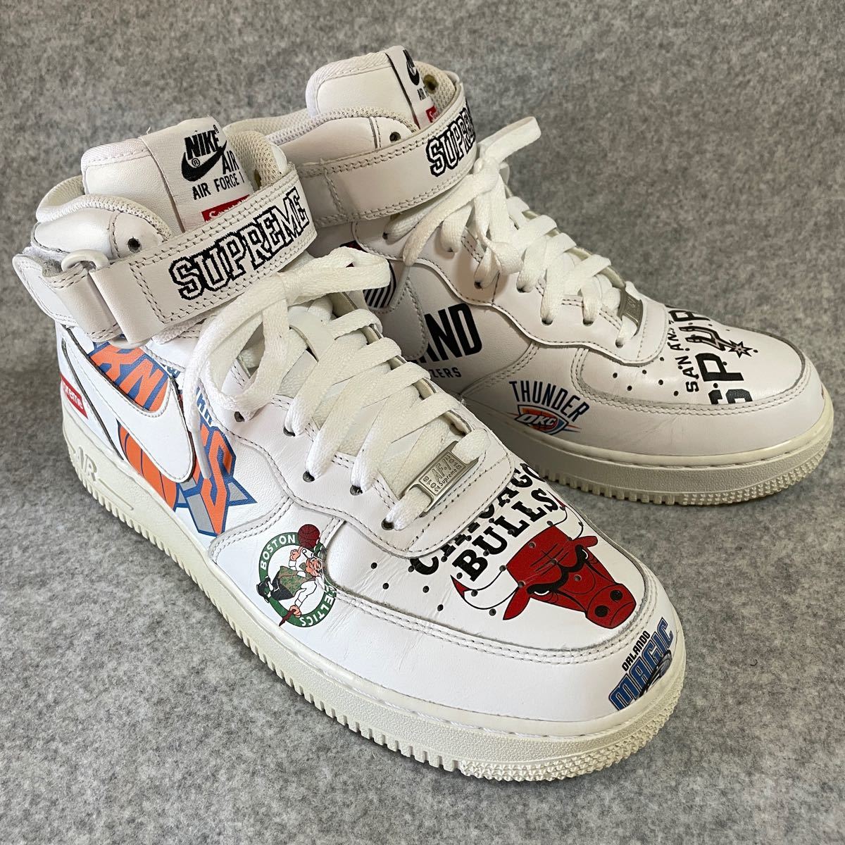 NIKE × Supreme AIR FORCE1 MID NBA 白 AQ8017-100 27 5cm 中古 NIKE × Supreme AIR FORCE1 MID NBA 白 AQ8017-100 27 5cm 中古