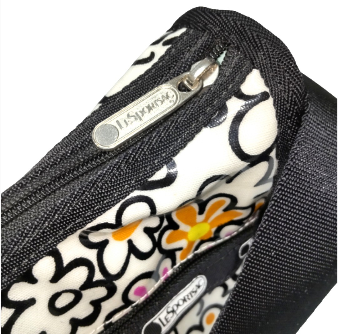 LeSportsac レスポートサック  ショルダーバッグ