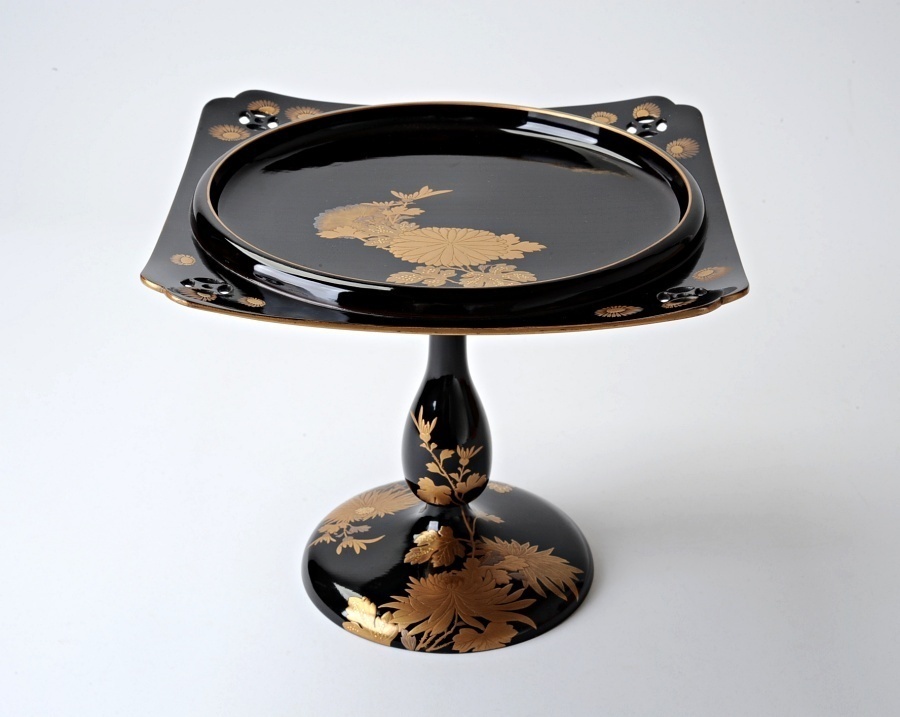 黒漆塗金蒔絵菊花文 高坏 菓子器 | normanhubbard.com