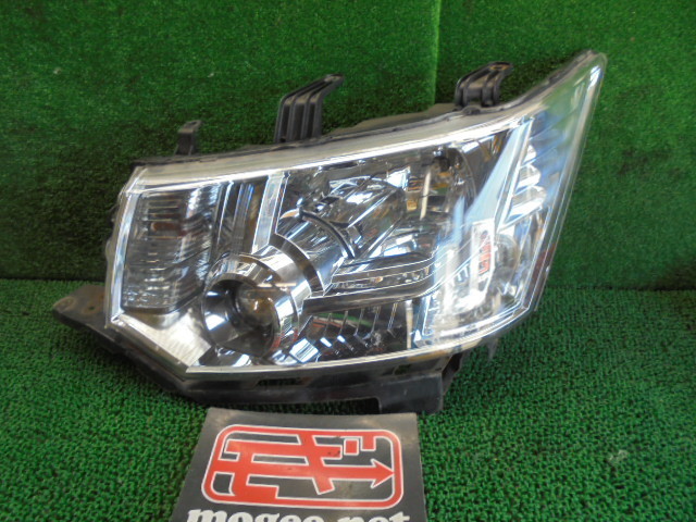 8DS4124CB7-4 ) 三菱 デリカD:5 ローデスト CV5W 純正ヘッドライト左