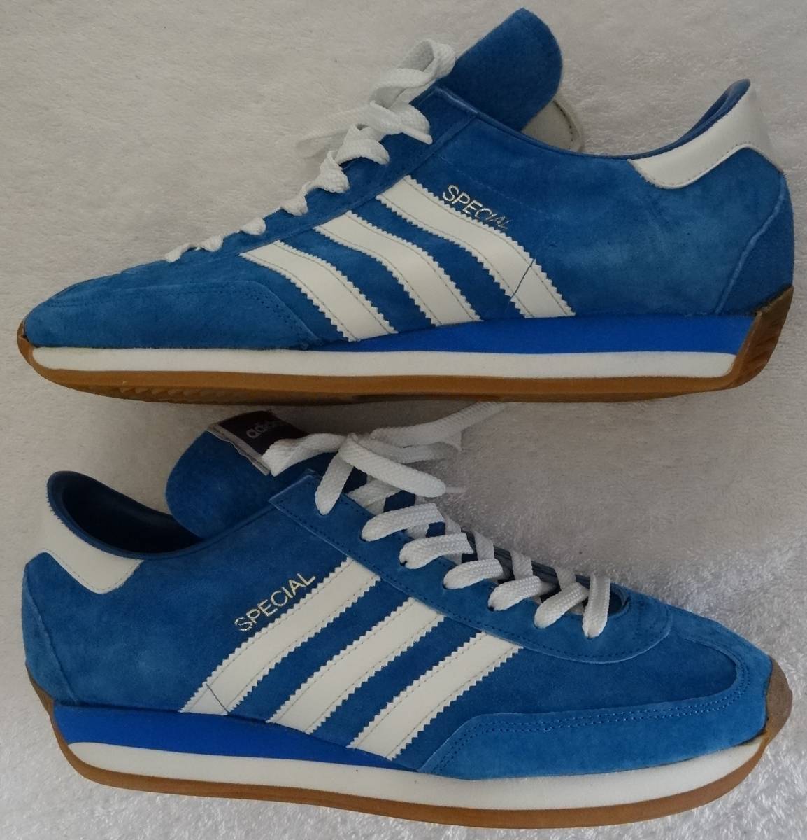 超希少マニア向】adidas”SPECIAL” スエード 品番ACORD008Y 90s 超希少マニア向】adidas”SPECIAL” スエード 品番ACORD008Y 90s